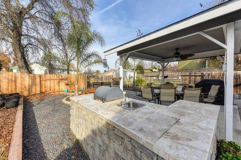 8933 Redwater, Antelope, CA 95843 photo 7