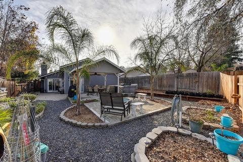 8933 Redwater, Antelope, CA 95843 photo 3