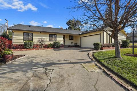 4536 Longhorn St, Carmichael, CA 95608 photo 1