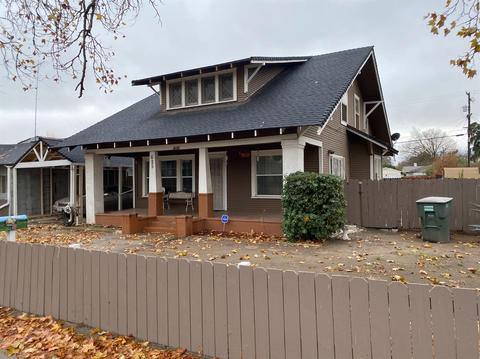 625 3 Rd St, Modesto, CA 95351 photo 2