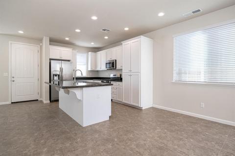 3833 Lookout Dr, Modesto, CA 95355 photo 14
