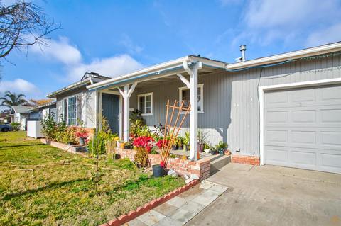 1901 Hunt Ave, Modesto, CA 95350 photo 2