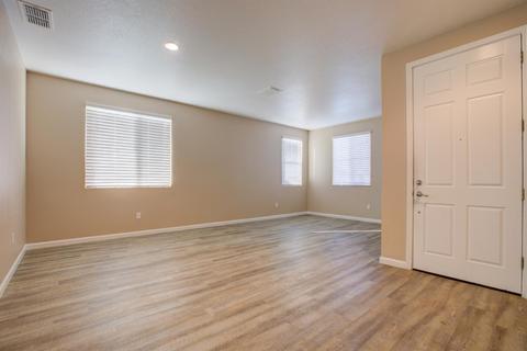 1404 Angus St, Patterson, CA 95363 photo 6