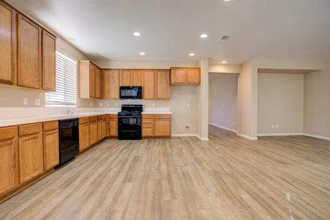 1404 Angus St, Patterson, CA 95363 photo 24