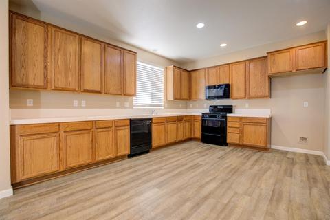 1404 Angus St, Patterson, CA 95363 photo 23