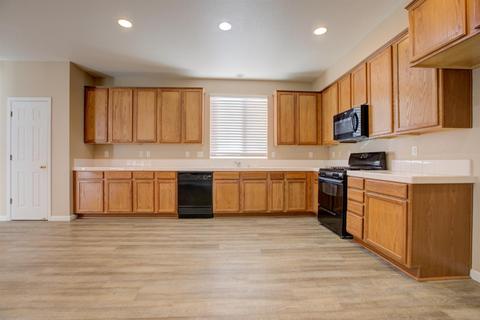 1404 Angus St, Patterson, CA 95363 photo 25
