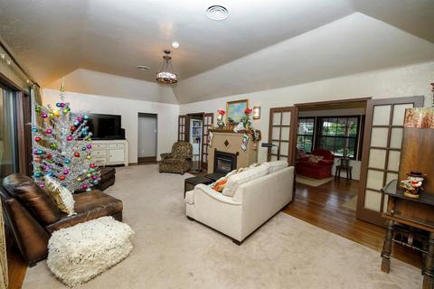 1015 Coldwell Ave, Modesto, CA 95350 photo 9