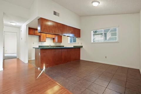 1109 E Orangeburg Ave # 10, Modesto, CA 95350 photo 9