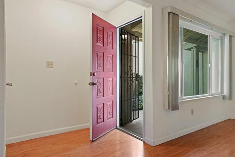1109 E Orangeburg Ave # 10, Modesto, CA 95350 photo 5