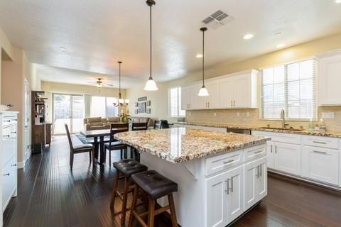 2230 Ranch View Dr, Rocklin, CA 95765 photo 2