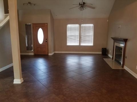 730 Jonquil Dr, Lathrop, CA 95330 photo 2
