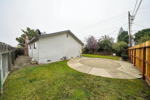 407 Trinity Way, Lodi, CA 95242 photo 26