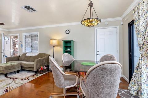 6109 Coyle Ave, Carmichael, CA 95608 photo 2