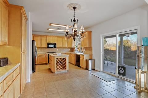 1825 Mary Jo Way, Ripon, CA 95366 photo 14