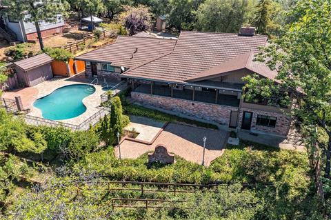 13994 Marc Dr, Pine Grove, CA 95665 photo 3