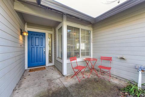 115 Winterstein Dr, Folsom, CA 95630 photo 9