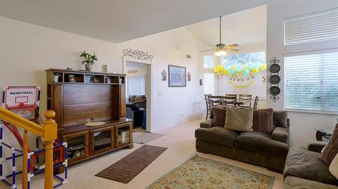 122 Machado Ct, Tracy, CA 95376 photo 7