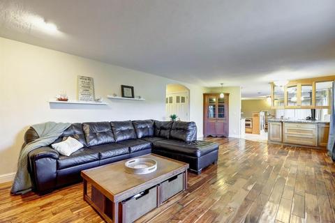16141 Langley Pl, Grass Valley, CA 95949 photo 4