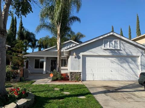 2409 Liselle Ln, Modesto, CA 95358 photo 1