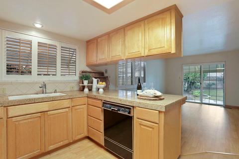 1027 S Mills Ave, Lodi, CA 95242 photo 19