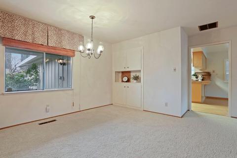 1027 S Mills Ave, Lodi, CA 95242 photo 12