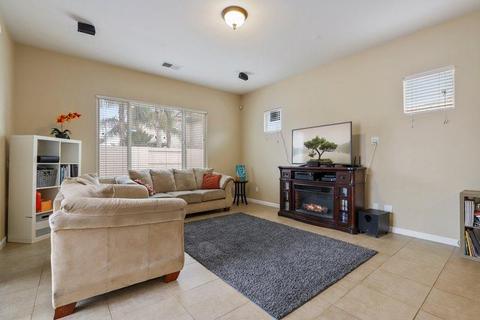 2165 Capistrano St, Manteca, CA 95337 photo 11