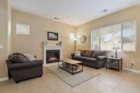 2165 Capistrano St, Manteca, CA 95337 photo 2