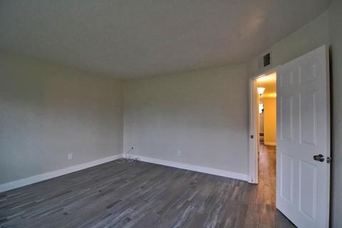 1825 Rose Ave, Modesto, CA 95355 photo 33