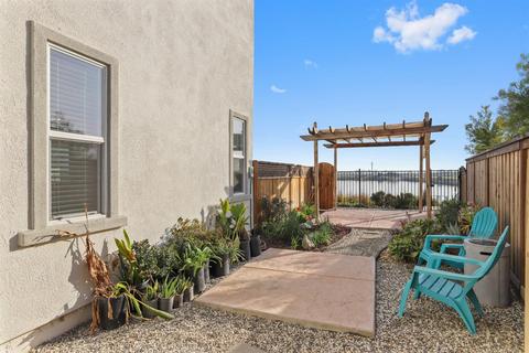 1758 Locksley Dr, Lathrop, CA 95330 photo 67