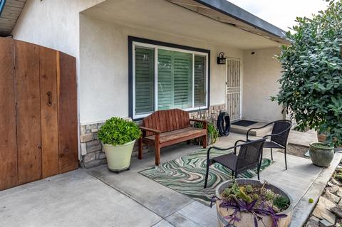 1804 Milpas Ln, Modesto, CA 95355 photo 4