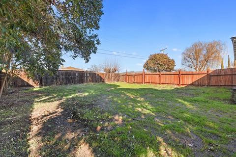 4745 E 3rd St, Stockton, CA 95215 photo 42