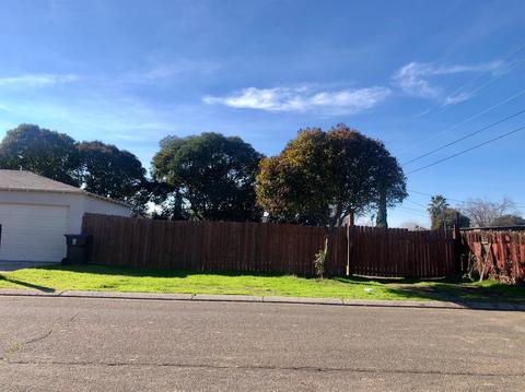 4745 E 3rd St, Stockton, CA 95215 photo 43