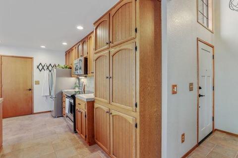 253 Gilbert Dr, Ripon, CA 95366 photo 9