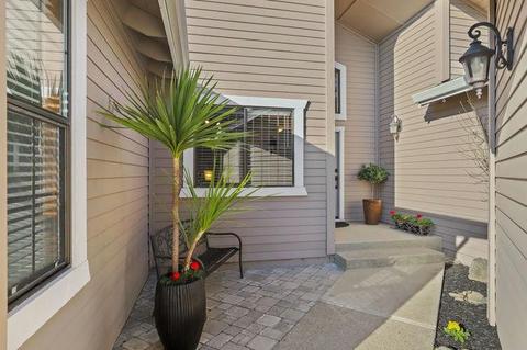 253 Gilbert Dr, Ripon, CA 95366 photo 3