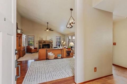 253 Gilbert Dr, Ripon, CA 95366 photo 5