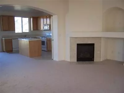 1385 Amaranth St, Olivehurst, CA 95961 photo 5