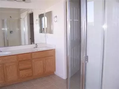 1385 Amaranth St, Olivehurst, CA 95961 photo 8