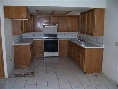 517 Third St, Willows, CA 95988 photo 2