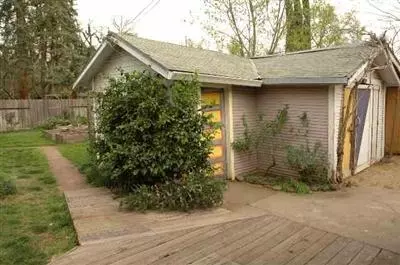 356 E 4th Ave, Chico, CA 95928 photo 8