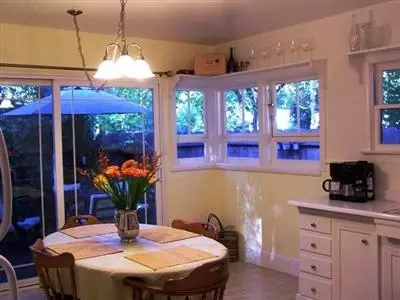 198 E Sacramento Ave, Chico, CA 95926 photo 4