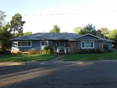 1427 Manchester, Chico, CA 95926 photo 2