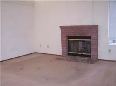 1584 Cornfield Way, Olivehurst, CA 95961 photo 2
