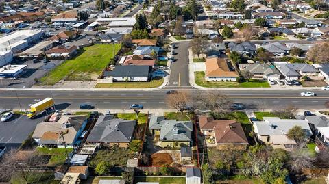 418 N Ham Ln, Lodi, CA 95242 photo 44
