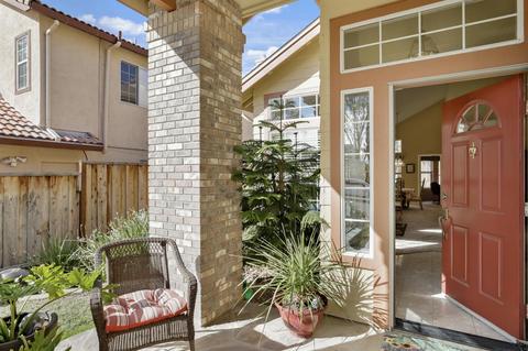 1585 Locust Dr, Tracy, CA 95376 photo 4