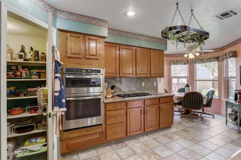 1585 Locust Dr, Tracy, CA 95376 photo 12