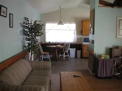 72 Artesia Dr, Chico, CA 95973 photo 4