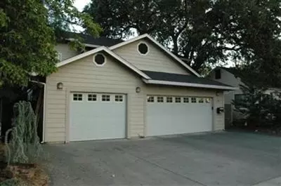 1284 E 8th St, Chico, CA 95928 photo 1
