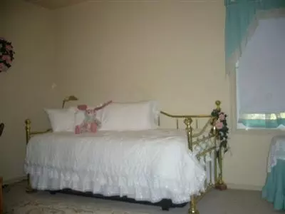 421 S Murdock Ave, Willows, CA 95988 photo 7