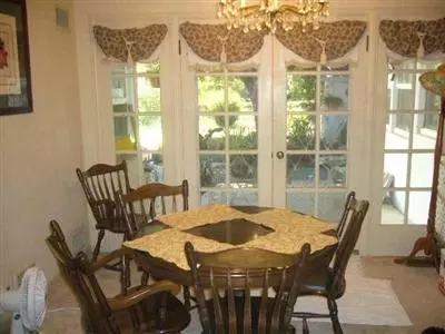 421 S Murdock Ave, Willows, CA 95988 photo 4