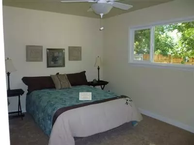 1106 Wendy Way, Chico, CA 95926 photo 8